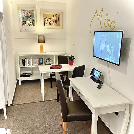 图斯克鲁姆酒店