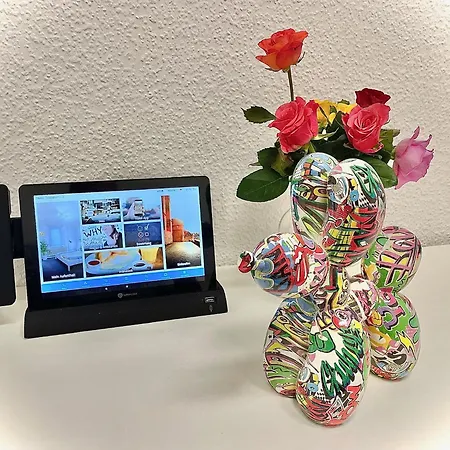 图斯克鲁姆酒店 2*