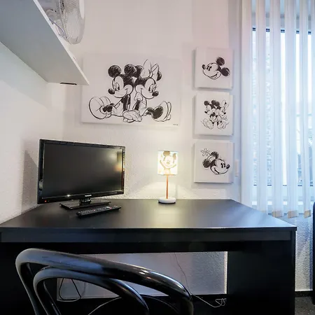 图斯克鲁姆酒店 酒店